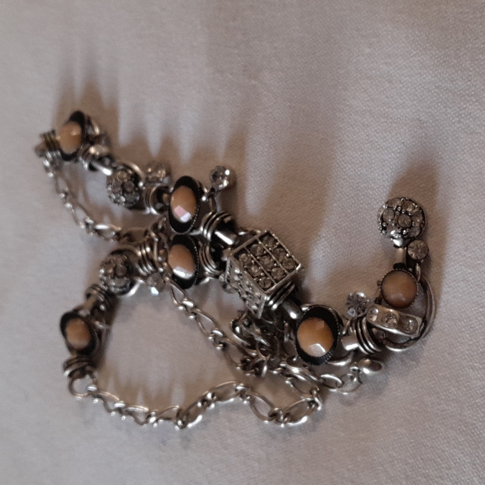 Necklace - Picture 4 of 4